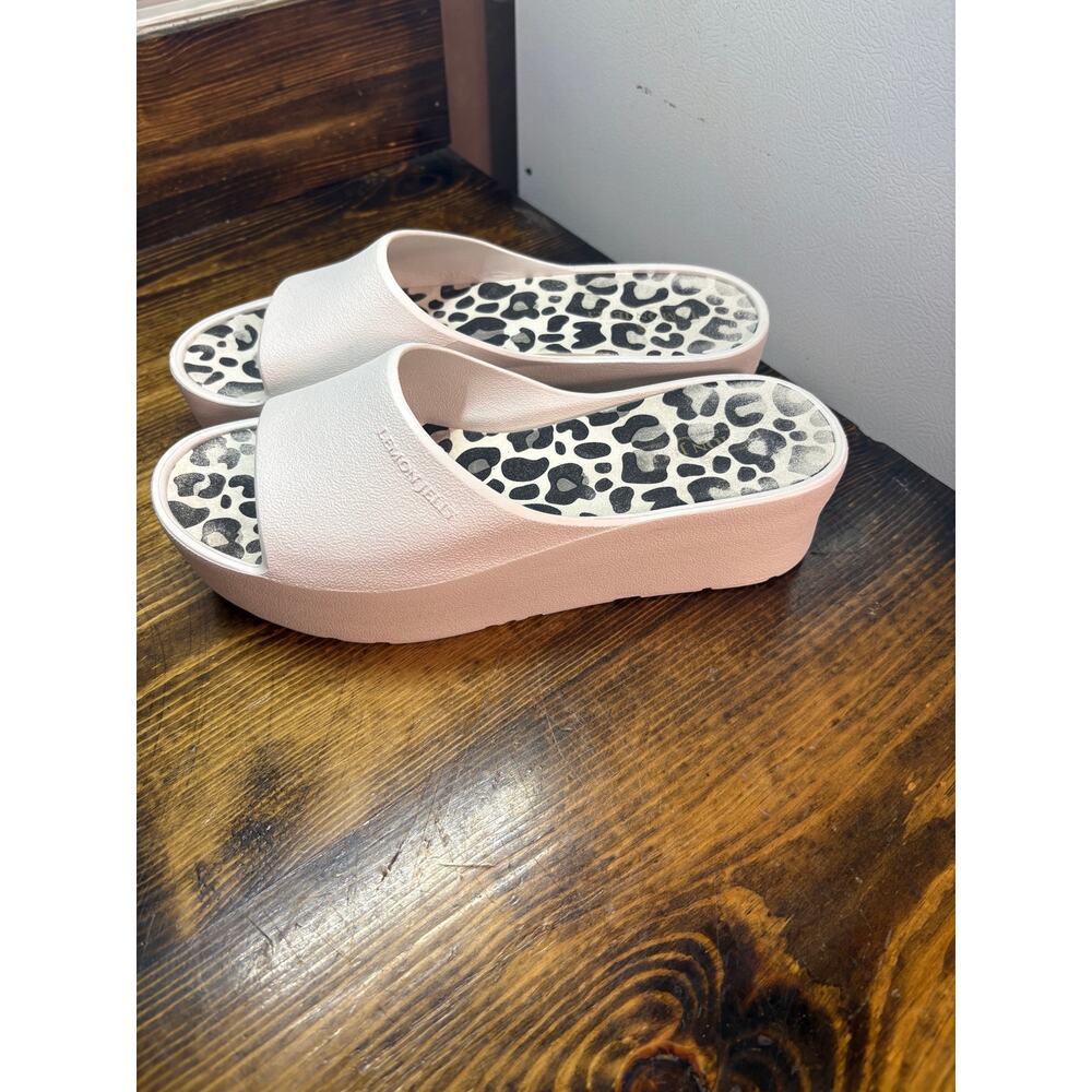 Lemon Jelly White‎ Platform Sandals Size 39 (8.5)
